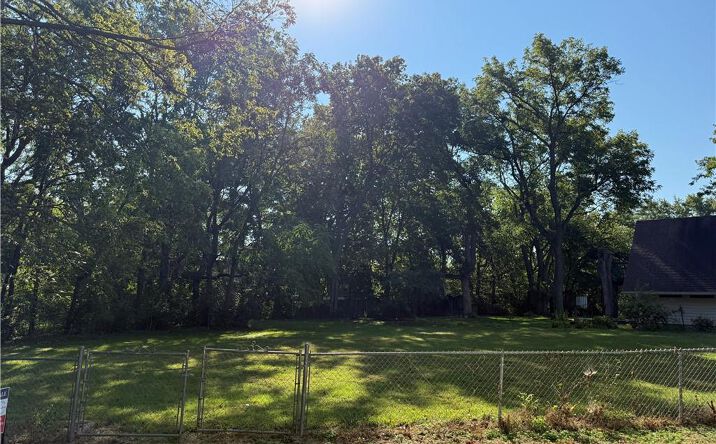 11317 Lister Drive, Kansas City