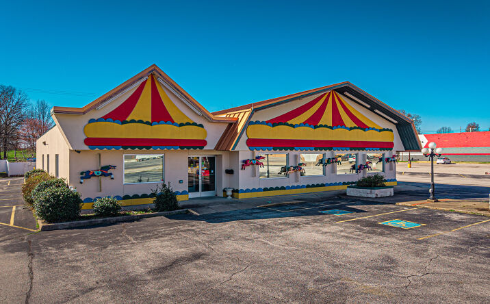 5115 Monroe Avenue, Evansville