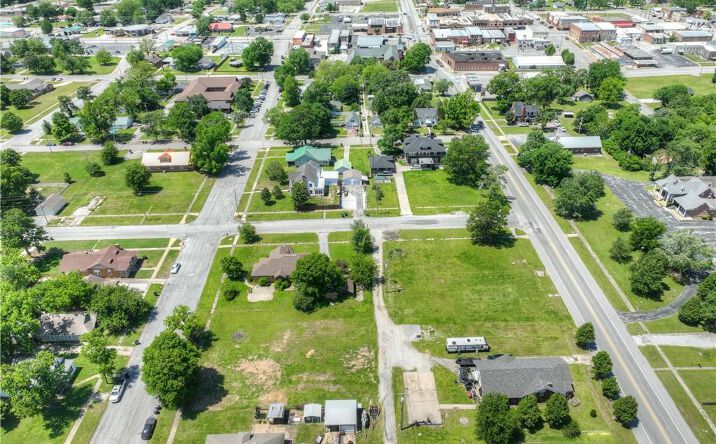 436 E 13th Street Lots 9 & 10 Street, Baxter Springs