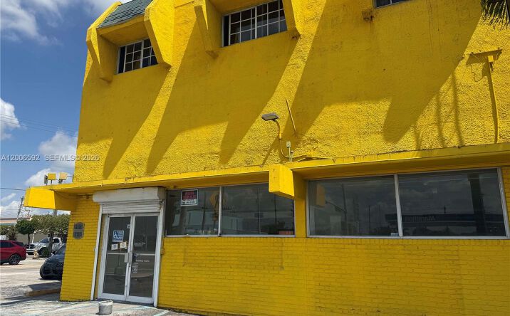 9193 SW 40th St, Miami