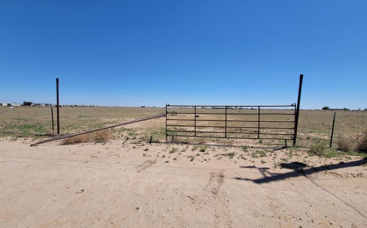 62 Hopi Road, Dexter