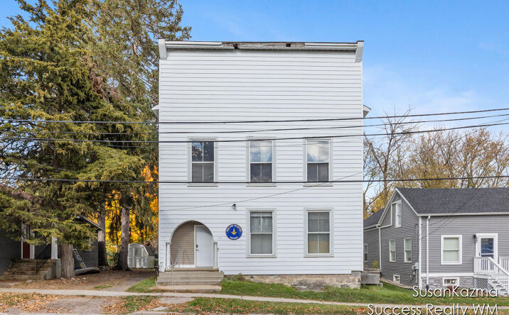 116 W Main Street SE, Caledonia