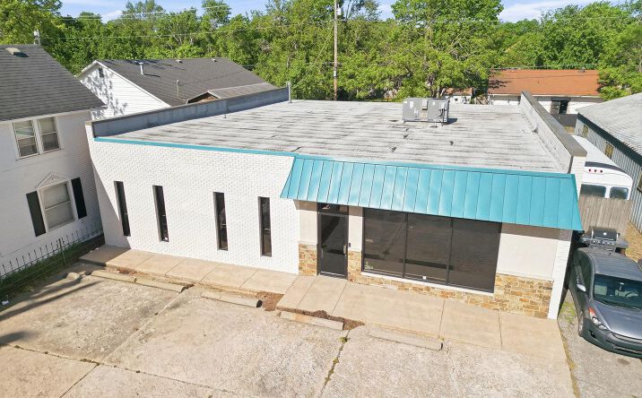 1907 South Hydraulic Avenue, Wichita