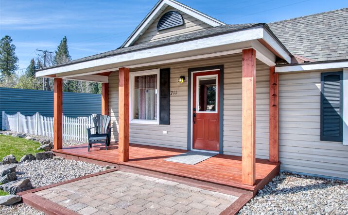 211 S Main Street, Darby