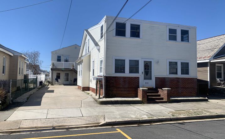 312 W Poplar Avenue, Wildwood
