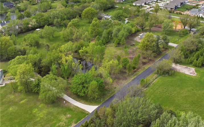 10985 W 175th Street, Overland Park