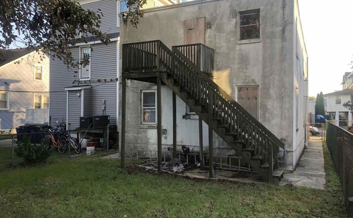 109 W Maple Avenue, Wildwood