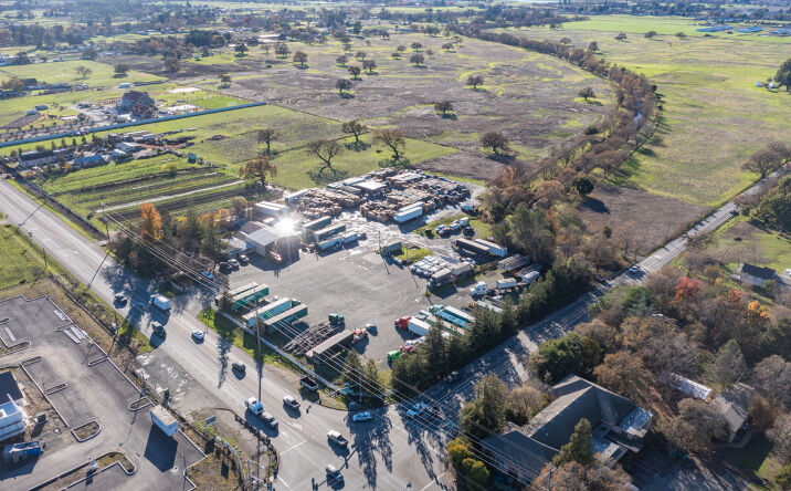 3809 STONY PT RD, SANTA ROSA