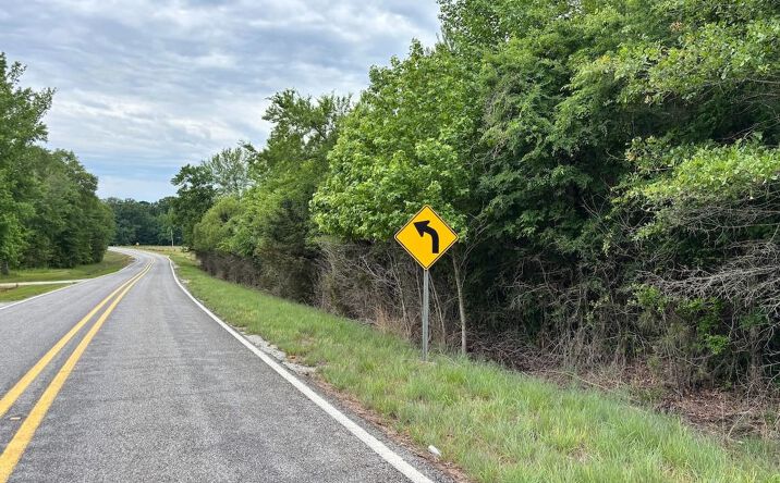004 Highway 17, Canton