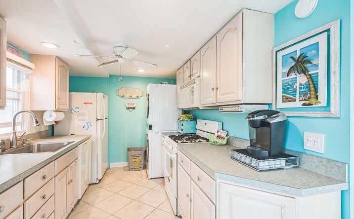 126 W Andrews Avenue, Wildwood