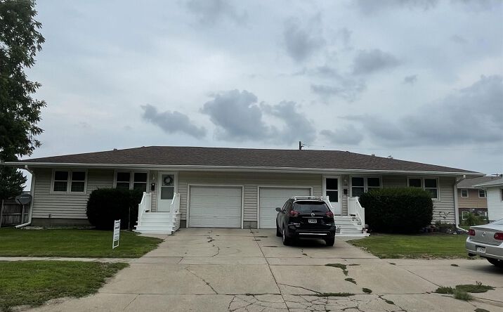 108/110 W Sycamore Ave, Norfolk