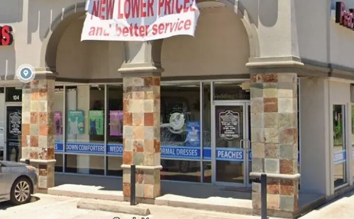 Dry Cleaners/Laundry Plant And Pickup Station, Houston