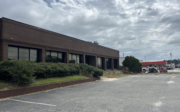 7154 Cross County Road, North Charleston