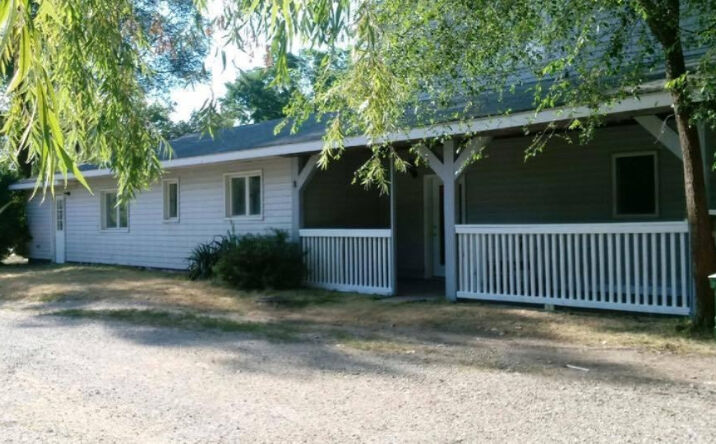 3051 N Hillsdale Road, Hillsdale