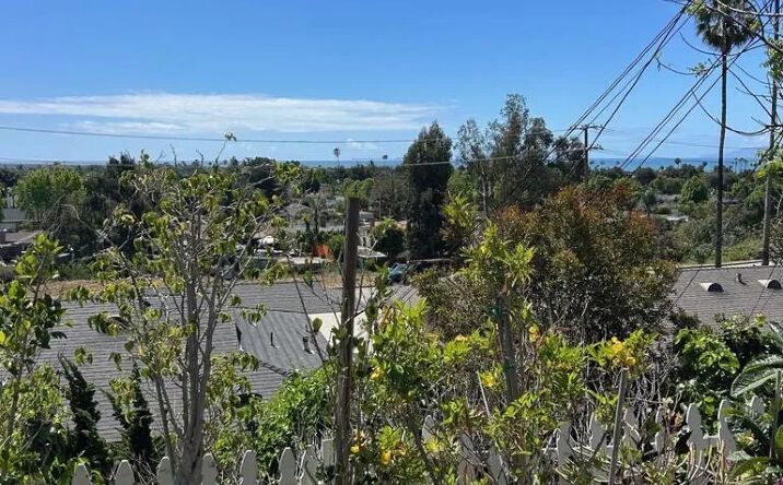 2484 Fernwood Drive, Ventura