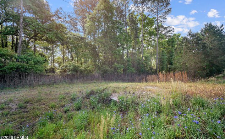 195 Ladys Island Dr, Beaufort