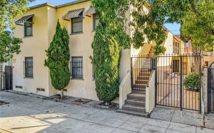 1922 Locust, Long Beach
