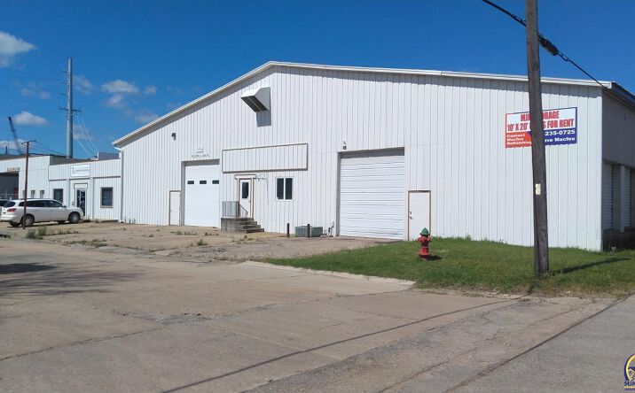 127 NW Van Buren ST, Topeka