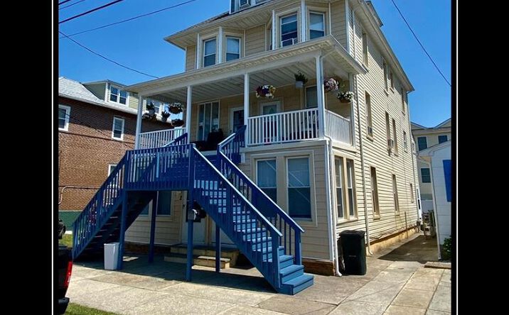 107 E Magnolia Avenue, Wildwood