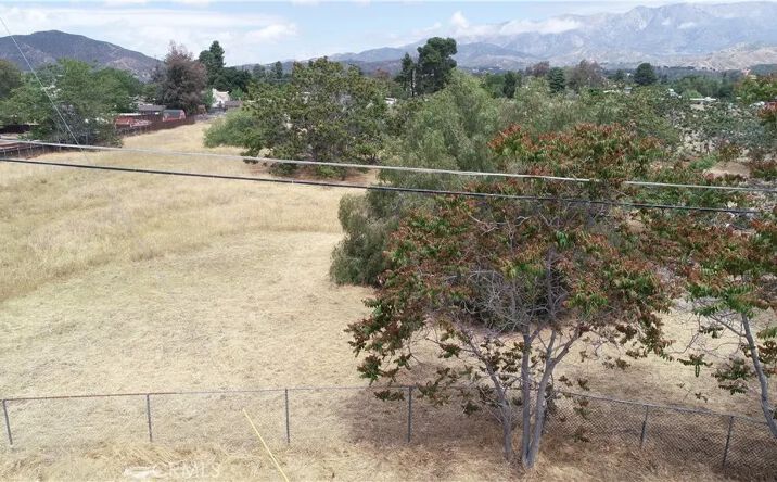 39612 Lincoln, Cherry Valley
