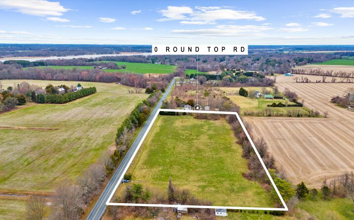 Round Top Road, Chestertown