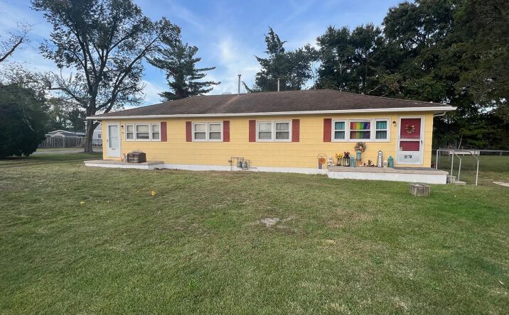 917 Shirley Avenue, Erma
