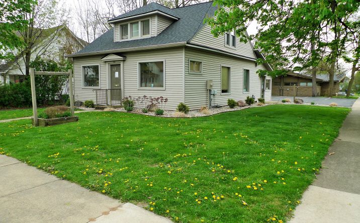 141 W Territorial Road, Battle Creek
