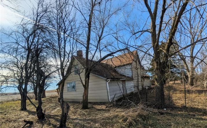 12326 SW Delaware Road, Colony