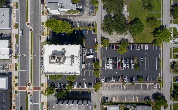 2450 Hollywood Blvd #CU605, Hollywood