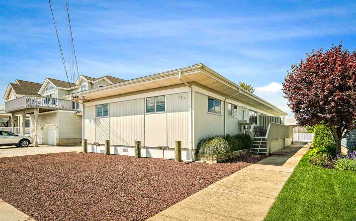 121 27th Street, Avalon