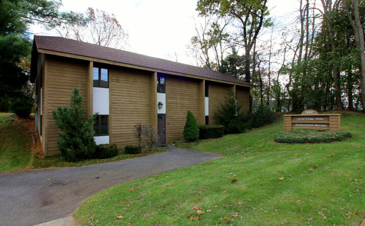 332 E Columbia Avenue, Battle Creek