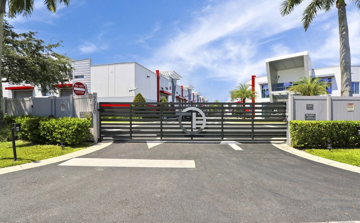7210 Haverhill Business Parkway 8, Riviera Beach