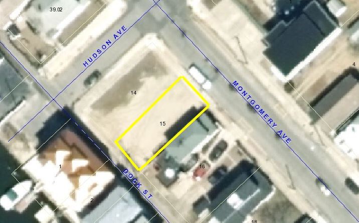 326 W Montgomery Ave, Wildwood