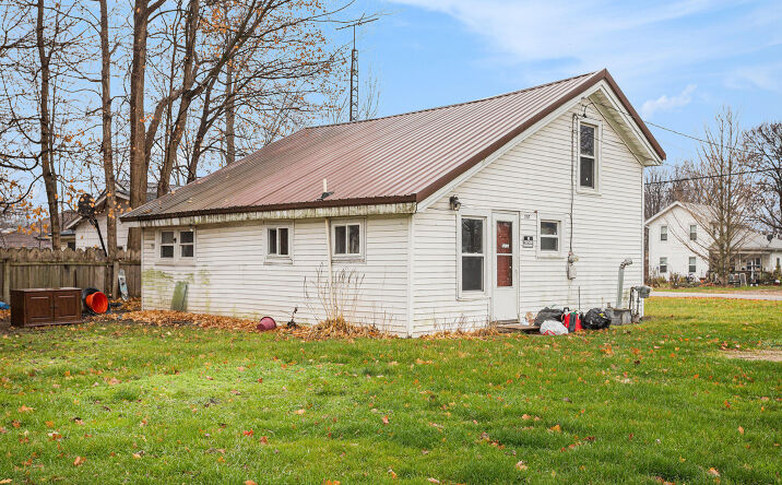 207 S Capital Avenue, Athens