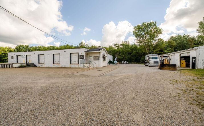 1551 S Park Road, Benton Harbor