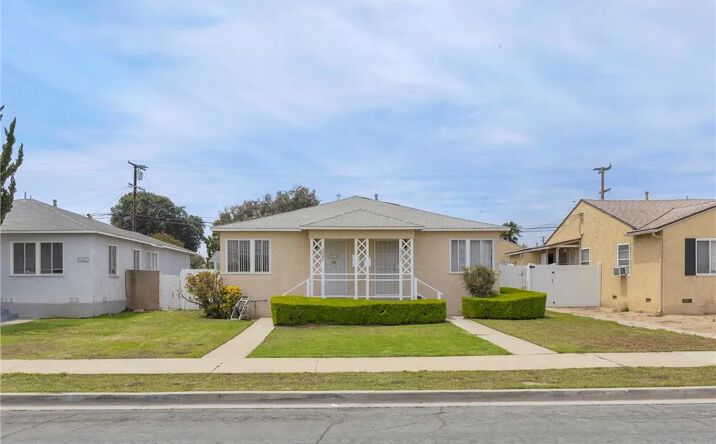 3581 Cherry, Long Beach