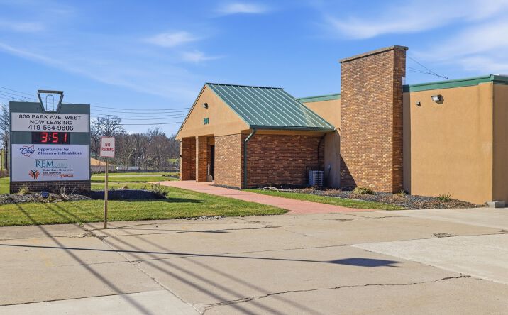800 Park Ave W, Mansfield