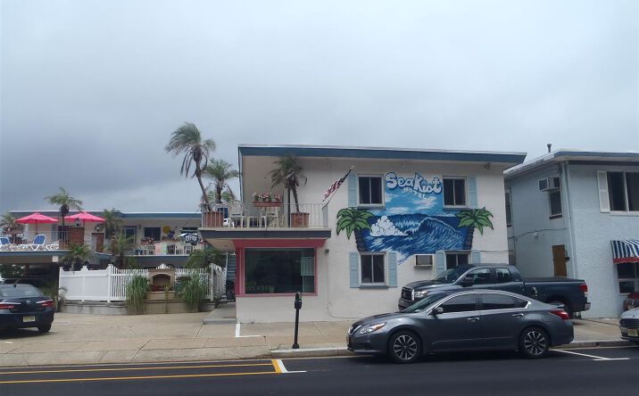 5210 Ocean Avenue, Wildwood