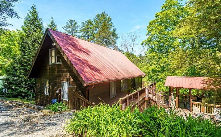 55 Misty Mountain Lane, Blairsville