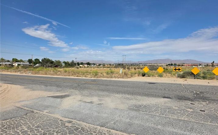 Tamarisk Rd, Victorville