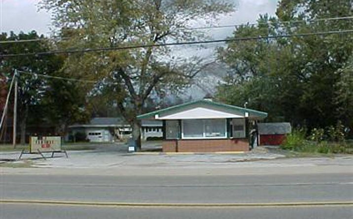 1255 Pipestone Road, Benton Harbor