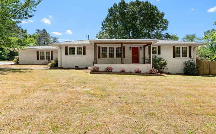 1172B Alabama Street, Carrollton