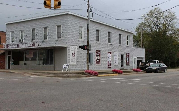 1598 S Main, Martin