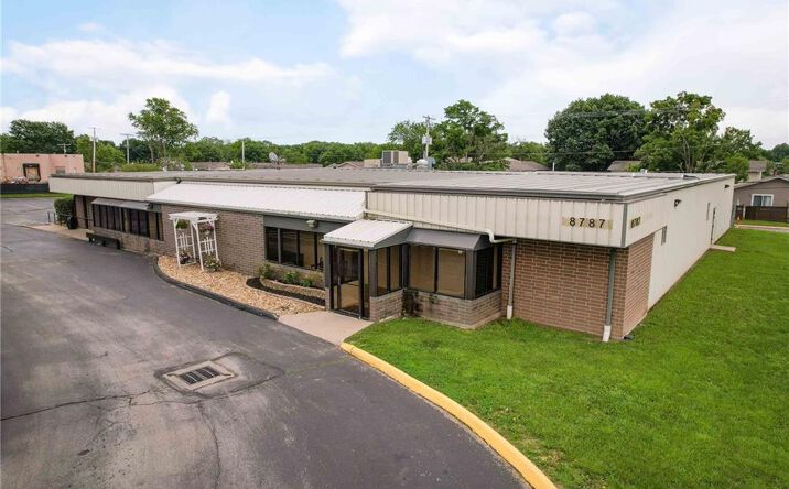 8787 Eastern Avenue, Kansas City