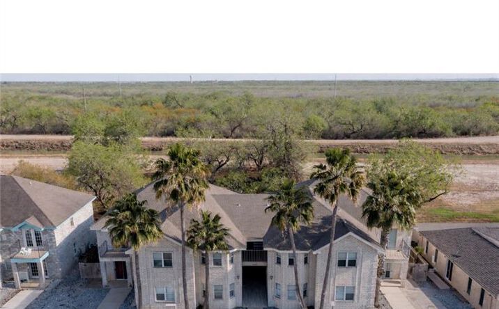 1800 Oasis Drive # 108 #101-108, Mission