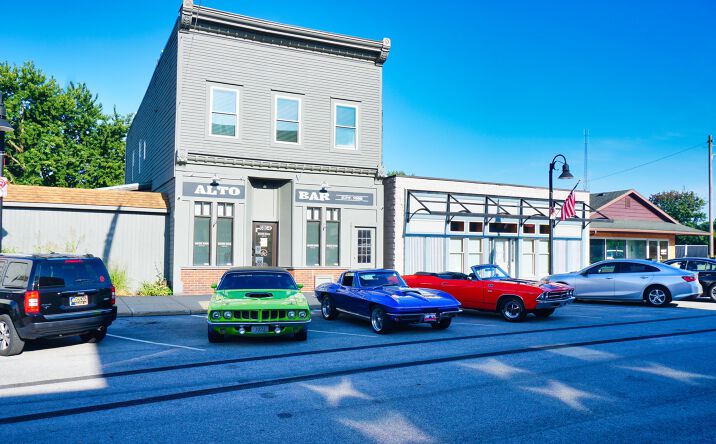 6064 Linfield Avenue SE, Alto