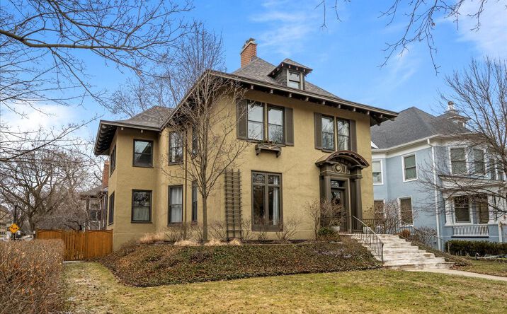 1202 Maple Avenue, Evanston