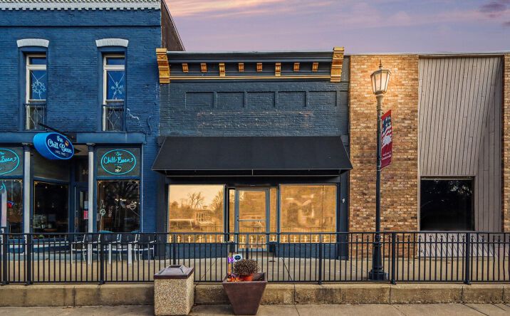 136 W Main Street, Centreville
