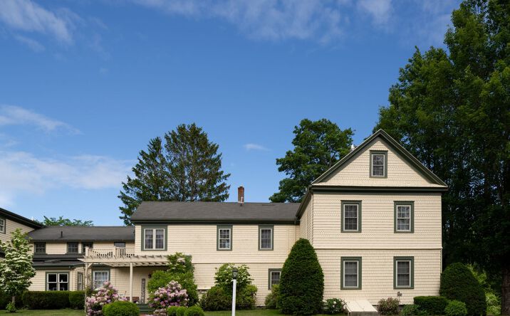 15 Locke Street, Kennebunkport