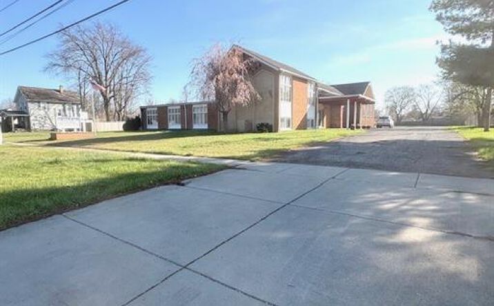 1951 Parkman Rd, Warren